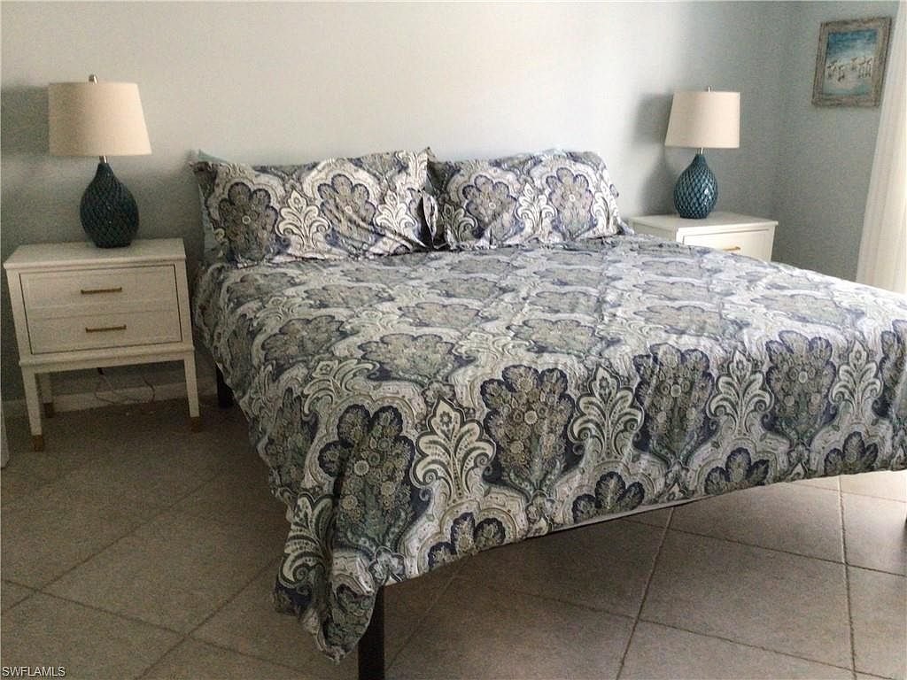 Guest bedroom, 195 Peppermint Ln W #881
