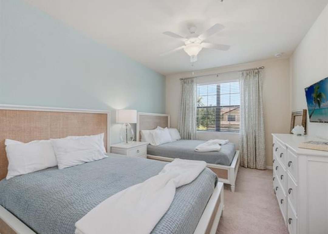 Guest bedroom, 9502 Napoli Ln #26201
