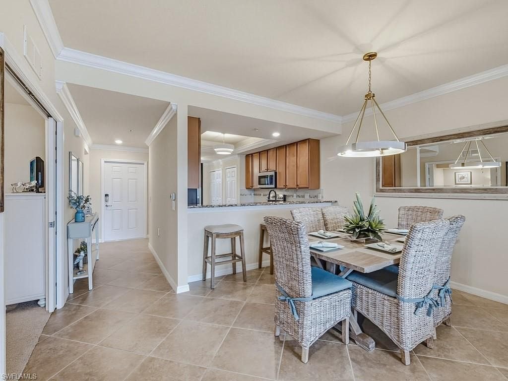 Dining and kitchen, 9529 Avellino Way #2815